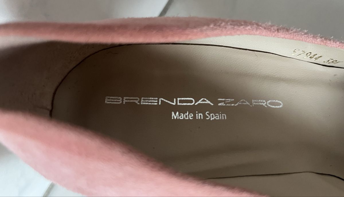 Scarpe da donna: rosa Wildleder Pumps - Brenda Zaro – Nuovo (secondo la descrizione) da Jonschwil venduto da juliana_pluess 2
