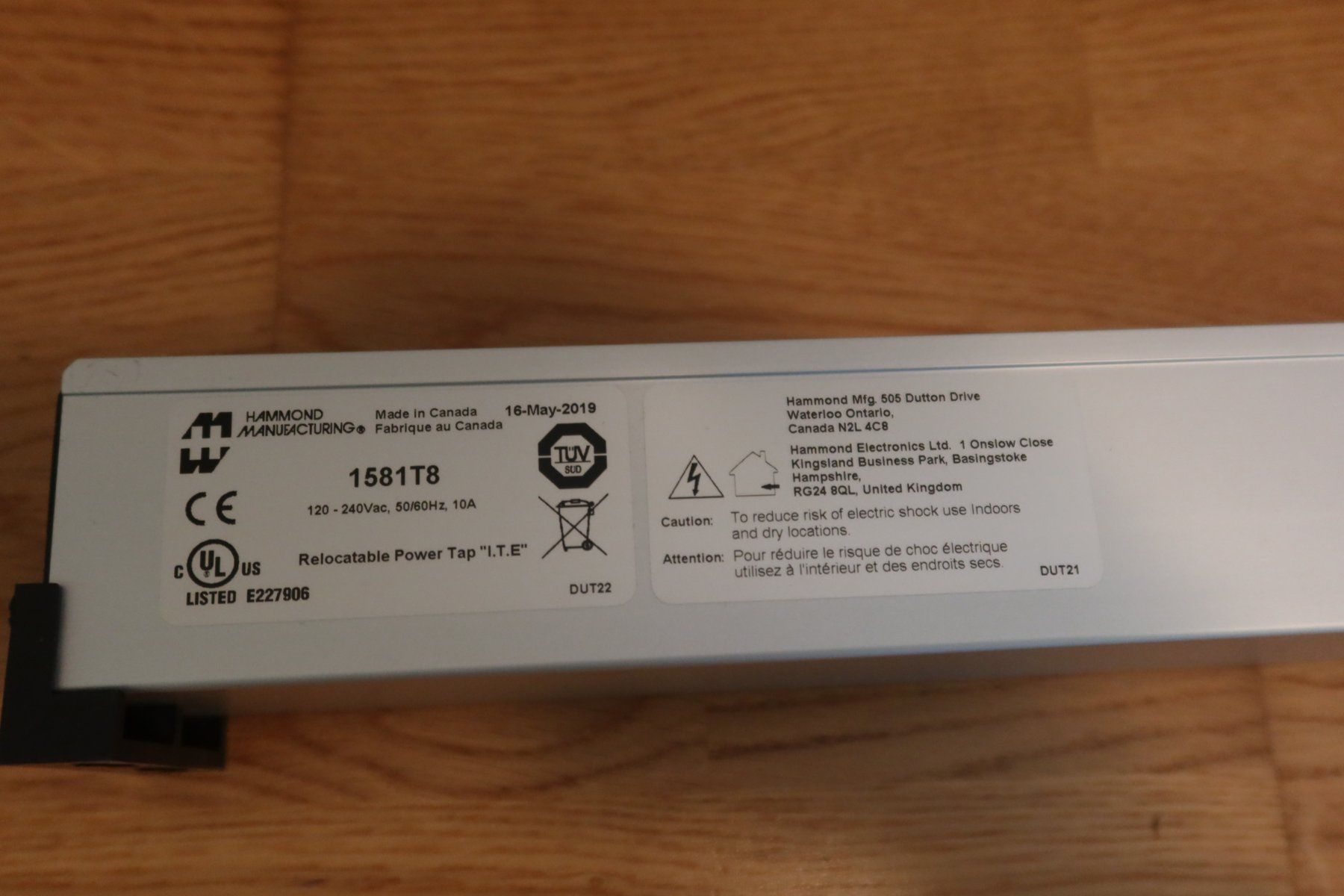Spine: Steckerleiste 8x Typ T8 – Usato da Erlenbach ZH venduto da milliway_42 2