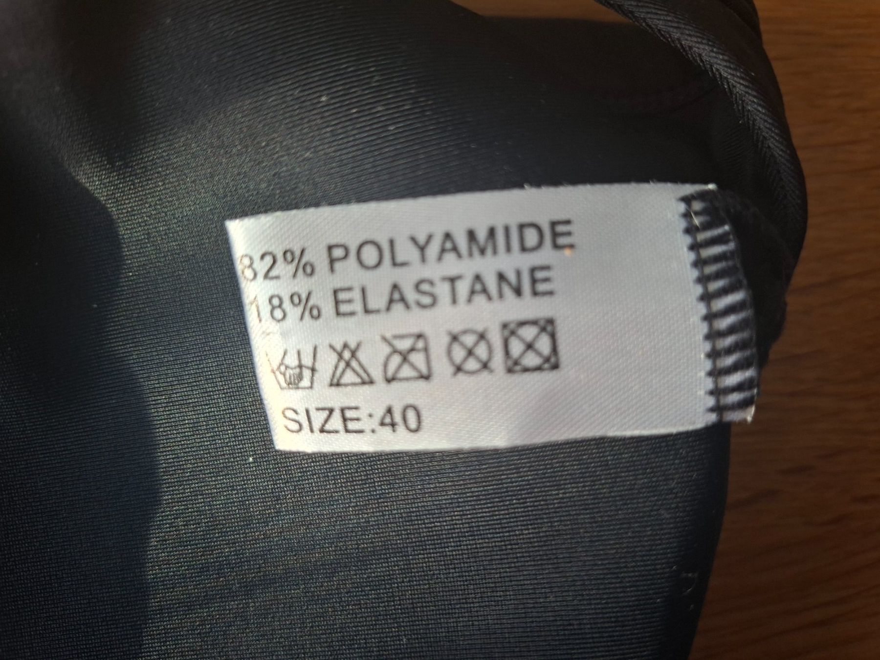 Costumi da bagno & Bikini: Bikini Gr. 38/40 BLACKOUT schwarz mit Blumen – Nuovo (secondo la descrizione) da Rüttenen venduto da Pinie14 6