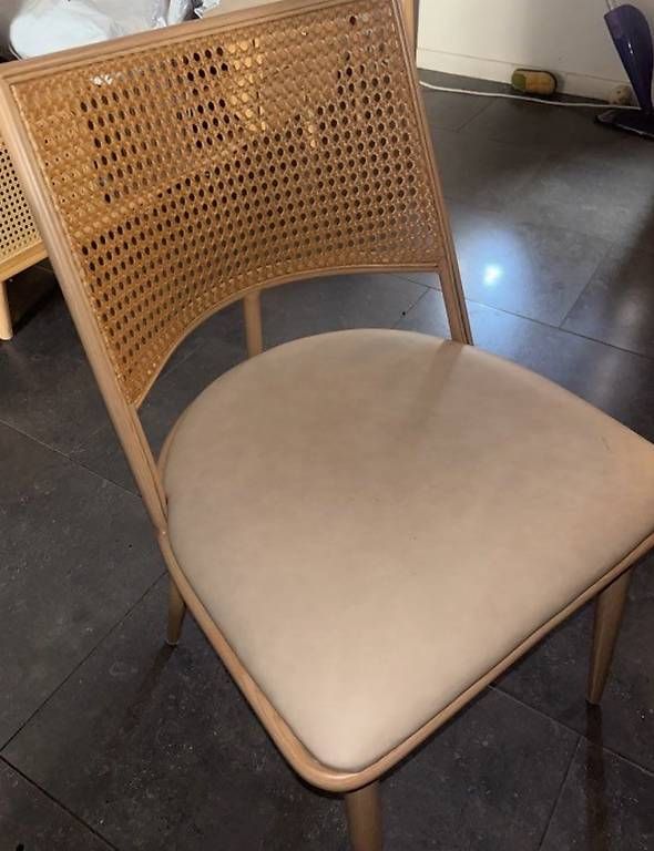 Chaises: 4 chaises  – D'occasion à Rolle par geo_xl8h