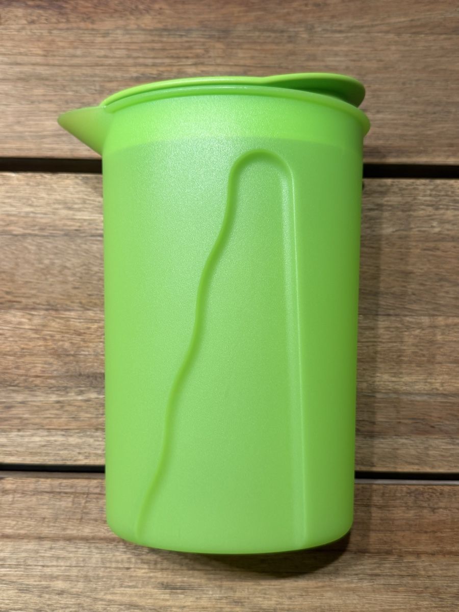 Tupperware Contenitori & Simili: Tupperware Grün Behälter 1 Liter – Usato da Andeer venduto da geronimo68 1