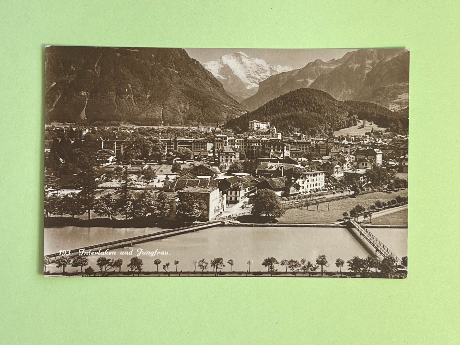 Cartes postales: Interlaken und Jungfrau – D'occasion à Steg VS par danwer74