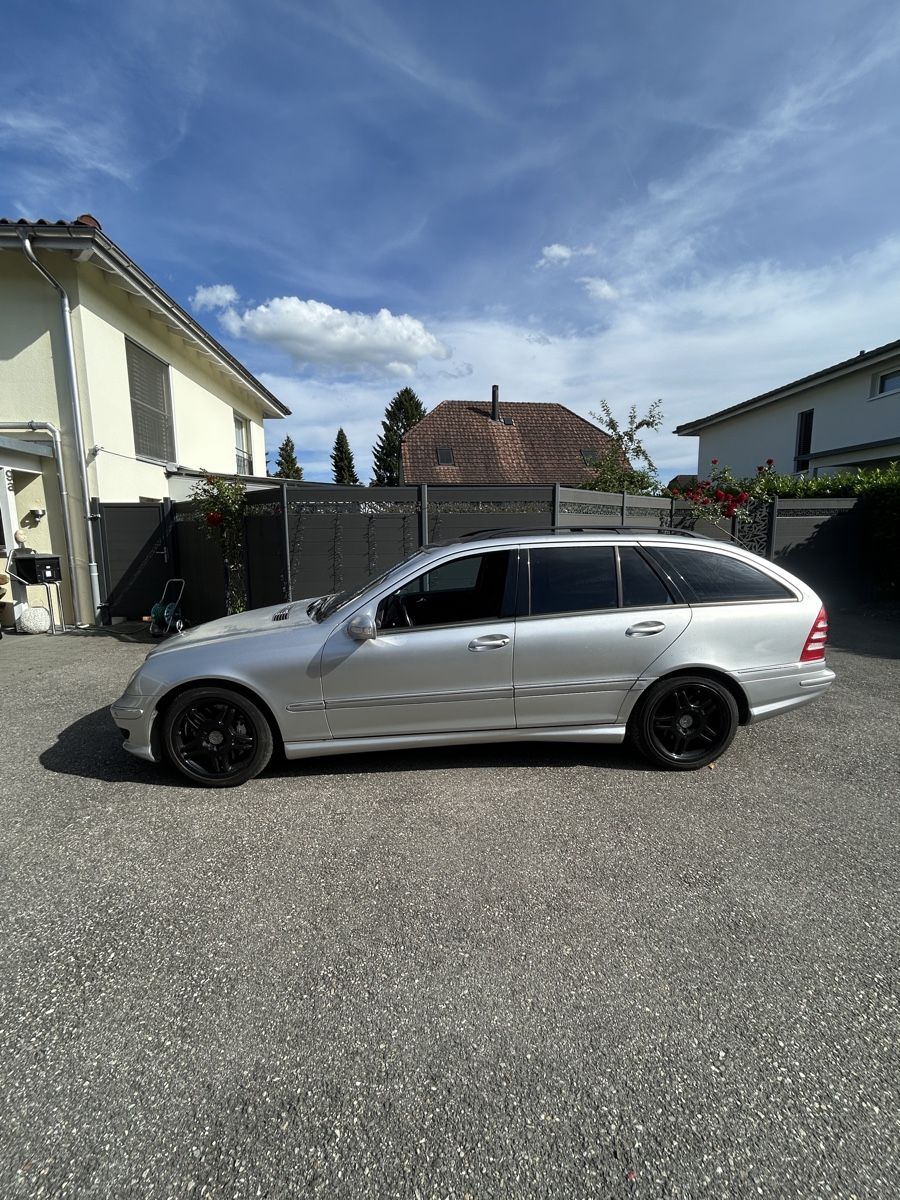 Mercedes-Benz Automobili: Mercedes c32 amg – Usato da Luterbach venduto da Yaannick12