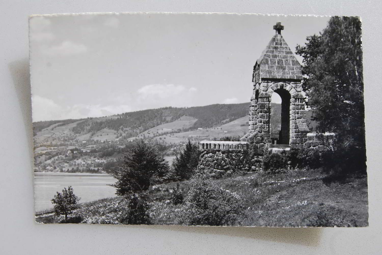 Cartoline postali: AK Morgarten - Denkmal – Usato da Rüfenacht BE venduto da Toro06