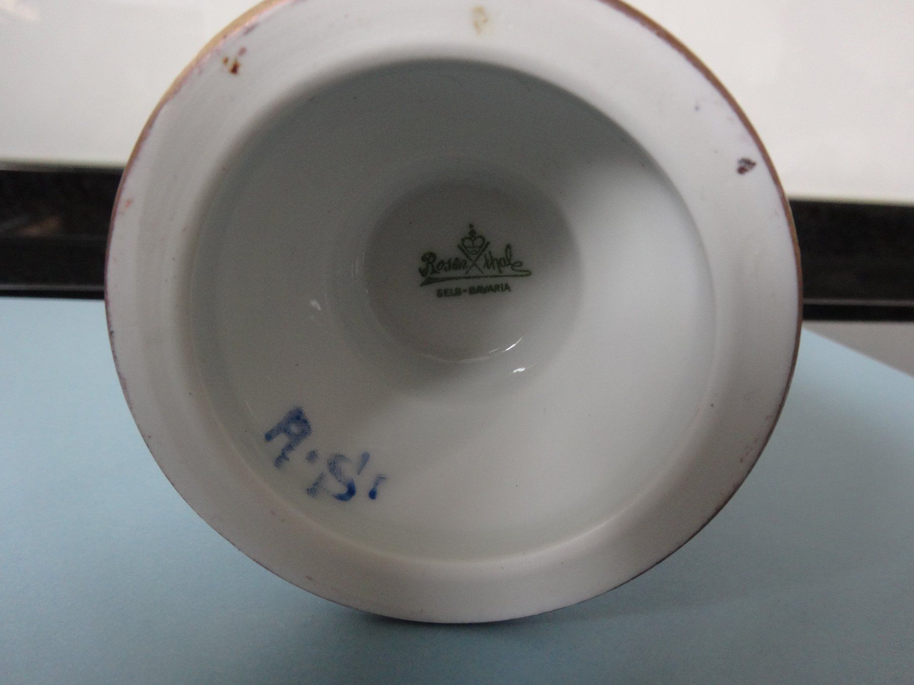 Rosenthal Vasen & Gefässe: Antike Rosenthalvase signiert – Gebraucht aus Neerach von jenny062 5
