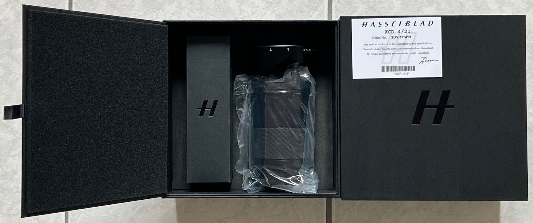 Hasselblad Fotocamera: Hasselblad X1D Mark II 50C | XCD 90mm | XCD 45mm | XCD 21mm – Usato da Münsingen venduto da Omasaki 1