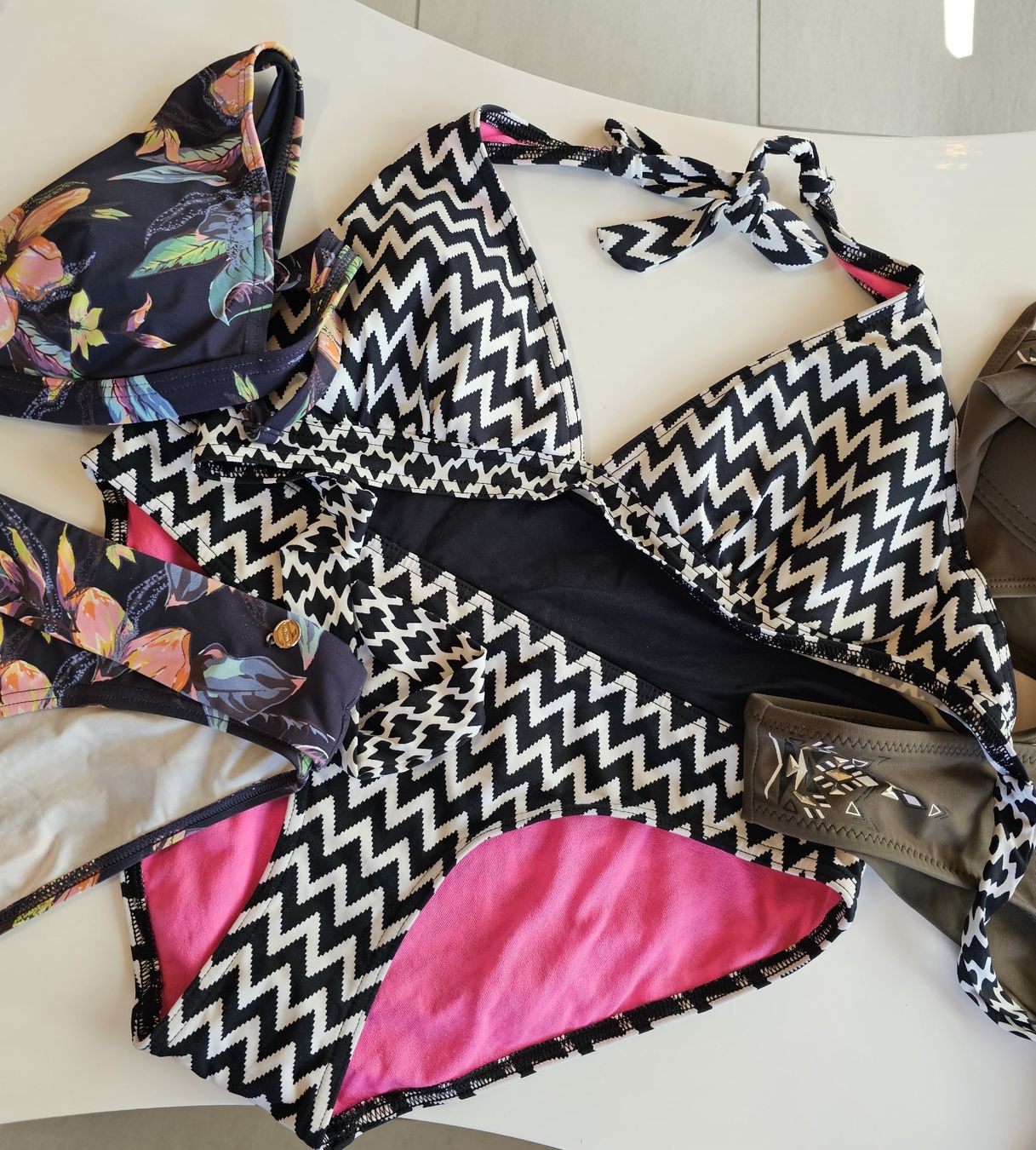 Badekleider & Bikinis: 3 Bikinis Grösse S/M – Gebraucht aus Einigen von Pretorius66 8