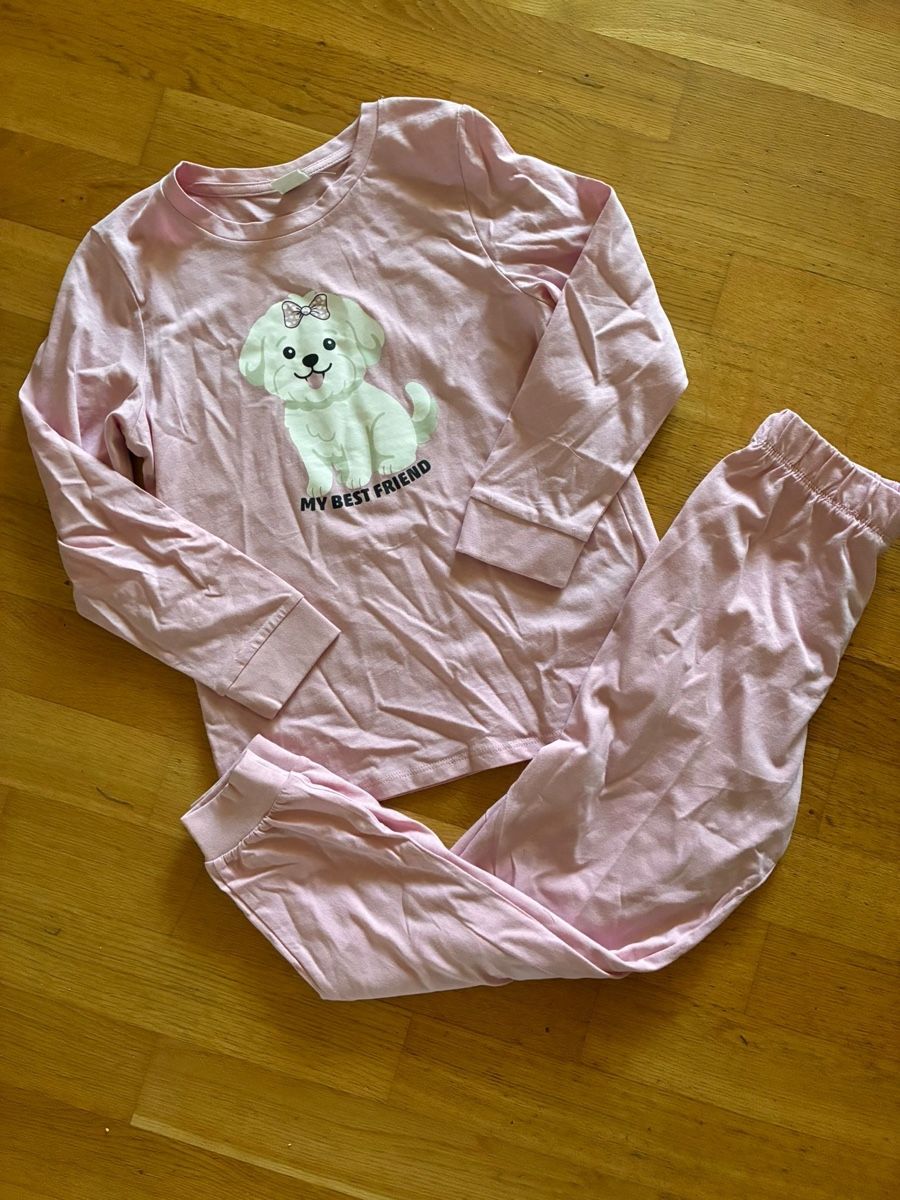 Pigiama & Simili: schönes Pyjama Gr. 122/128, Neu – Nuovo (secondo la descrizione) da Richterswil venduto da duffi326464