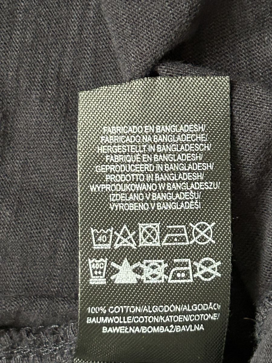 Lotti di vestiti: 2Schwarze Shorts, Grösse M – Usato da Strengelbach venduto da Xycy 9