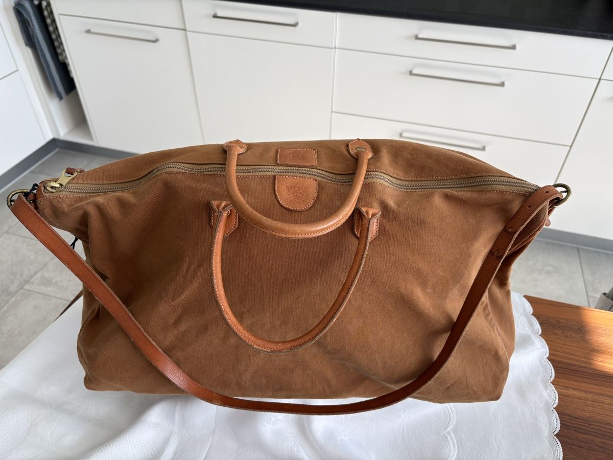 Sacs: Sporttasche – D'occasion à Schönenberg ZH par Roxana8820