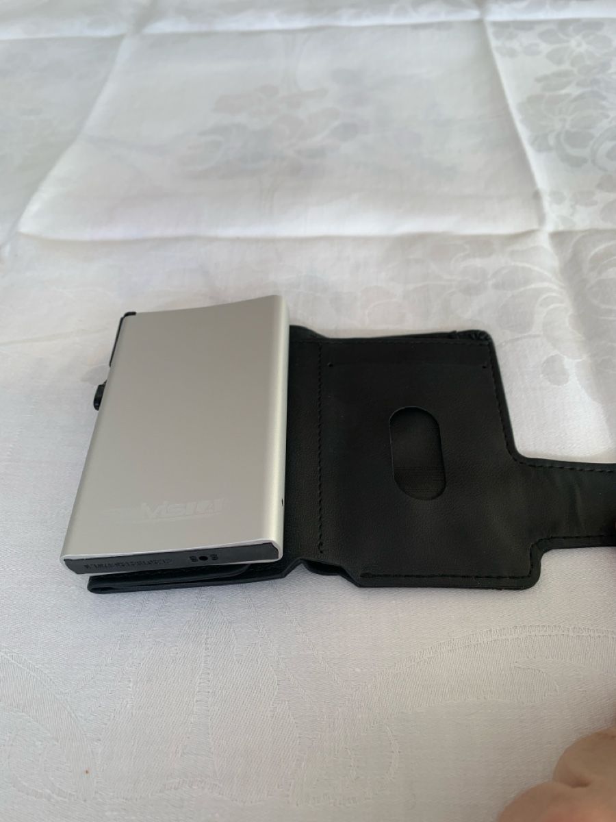 Brieftaschen: Porte-cartes Minimaliste & Sécurisé RFID – Édition SalvisLab – Gebraucht aus Posieux von pha_tnd9 3