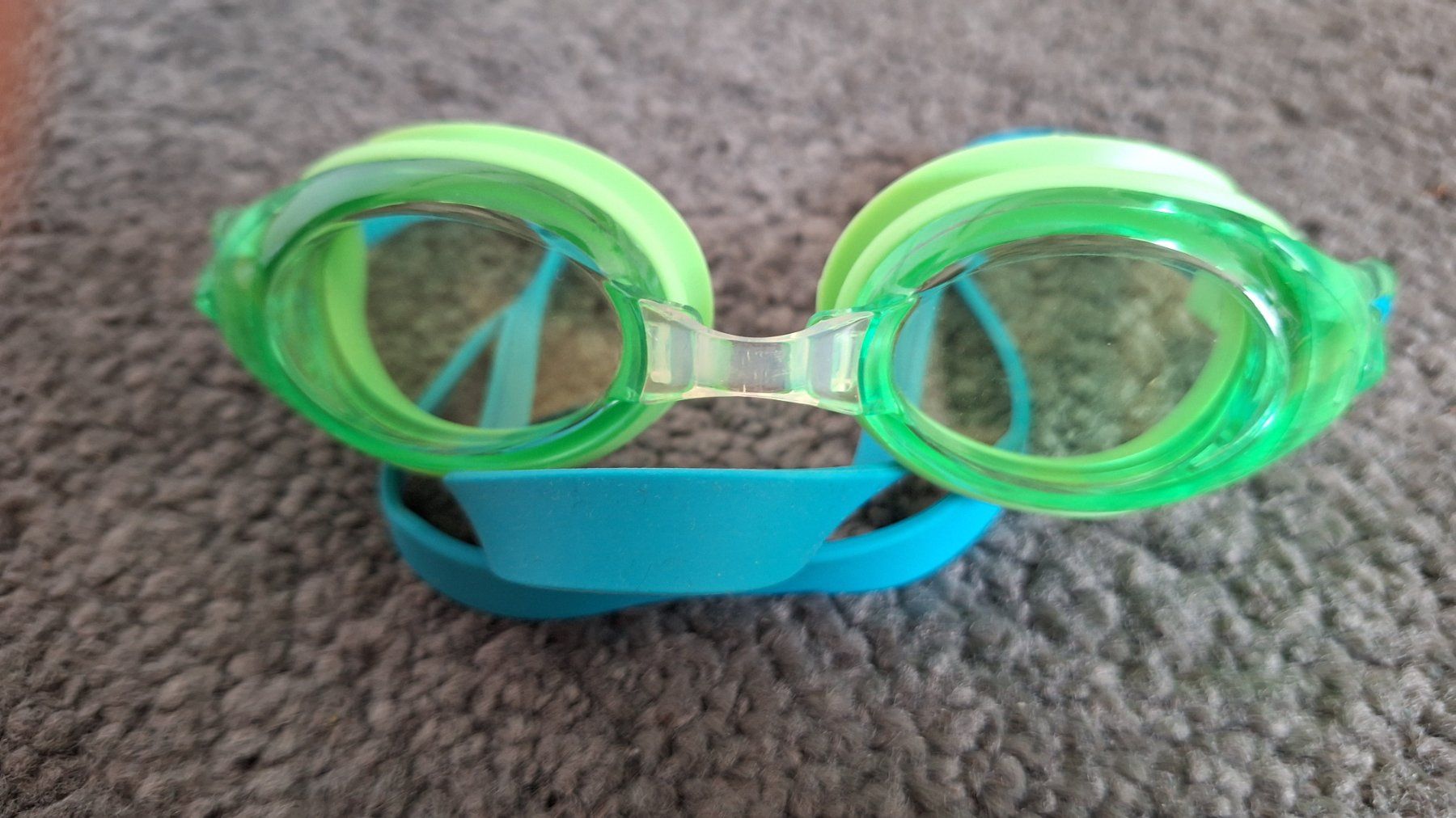 Brillen & Gläser: Schwimmbrille – Gebraucht aus Zürich von Dancer10