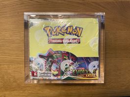 Pokemon Evolving Skies Boostee Box