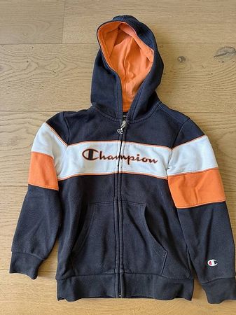 Kapuzenpullover 