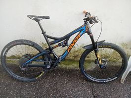 Pivot Firebird mountain bike enduro-downhill