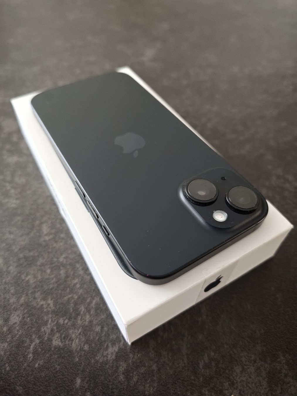 Apple Handys / Smartphones: Apple iPhone 15 - fast neu – Neu (gemäss Beschreibung) aus Volketswil von Dbx_856 3