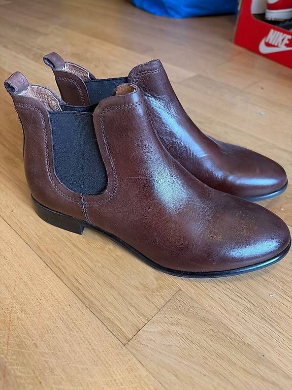 Scarpe da donna: Stiefletten Gr. 36 – Usato da Oberwil BL venduto da Yara015