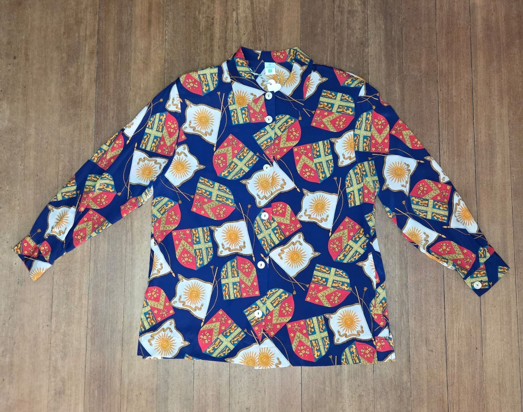 Camicette: Vintage 80s Seidenbluse – Usato da Bern venduto da -Aniko- 1