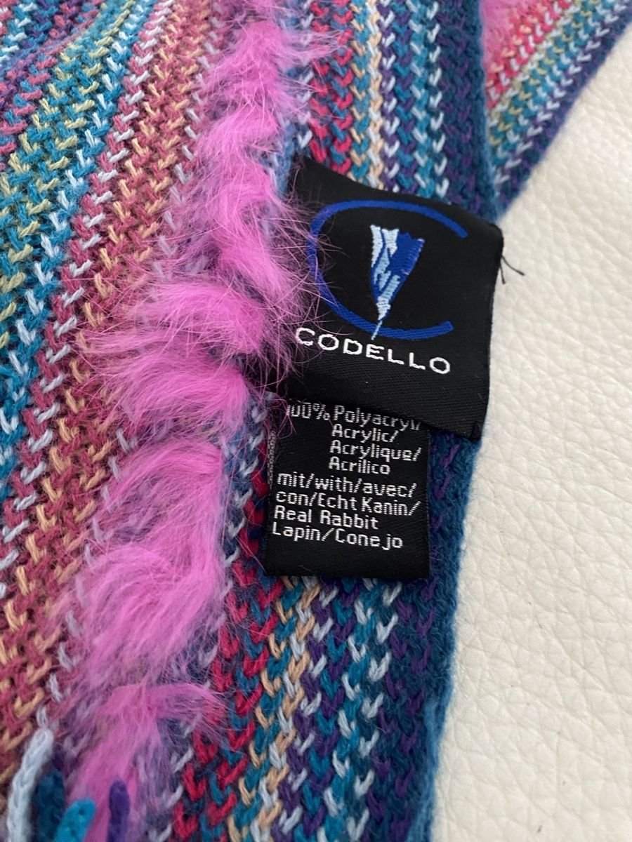 Codello Foulard & Sciarpe: Codello Schal  mit echt kanin fell 🌸 – Usato da Opfikon venduto da Luis144 3