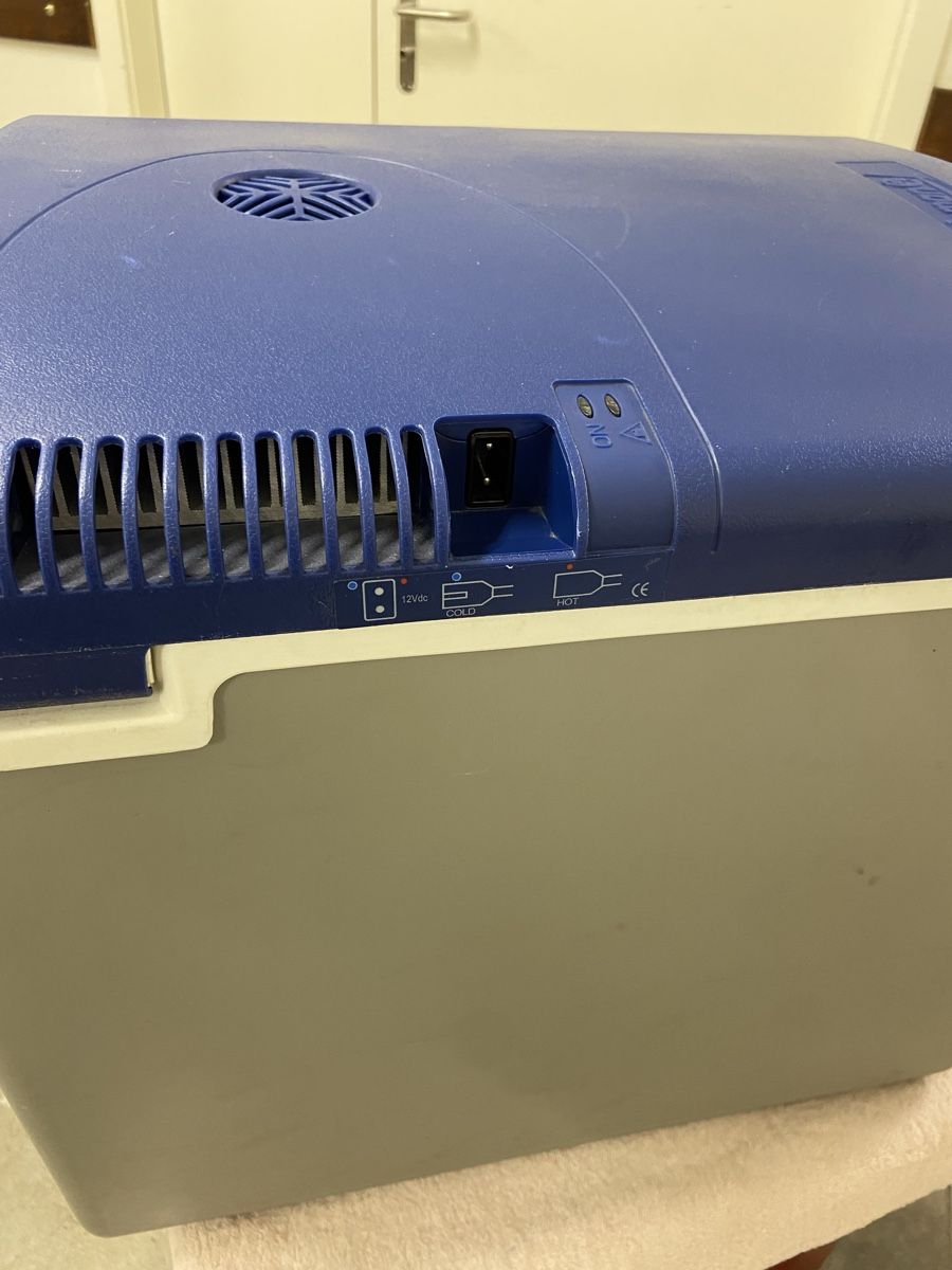 Coleman Réfrigérateurs et refroidissement: Kühlbox Coleman system 12V  – D'occasion à Dietikon par brocki-eyra 4