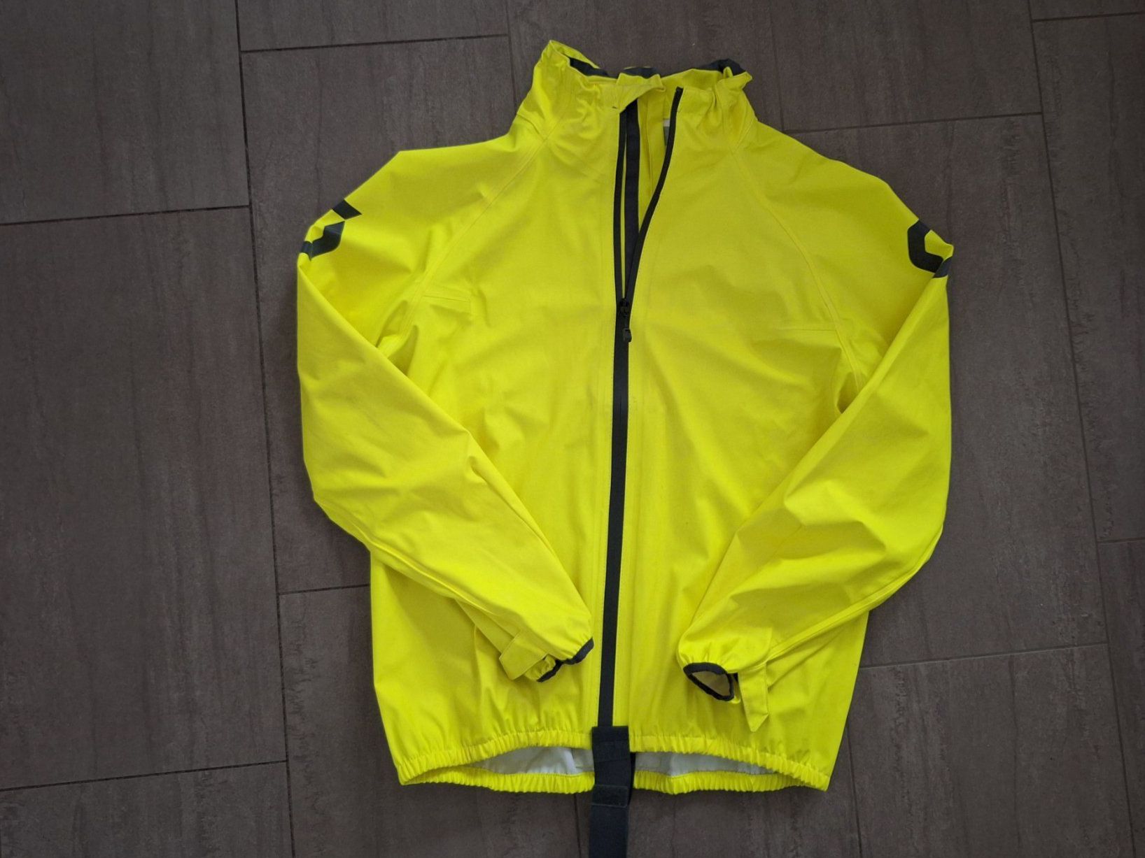 Scott Jacken: Scott Regenjacke Gr. M – Gebraucht aus Wilen b. Wil von max140