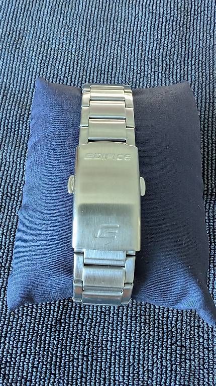 Orologi: Casio Chronograph 44 mm – Usato da Schüpfen venduto da carlococo 3