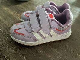 Kinder Sneaker Adidas lila mit Klettverschluss Gr. 28