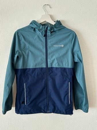 Leichte Regenjacke