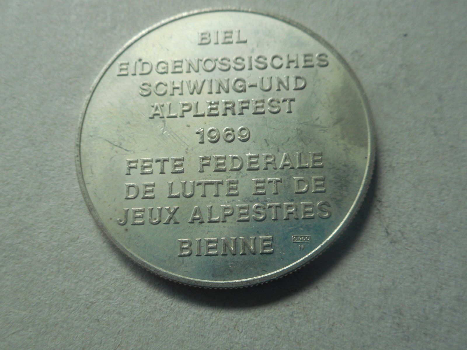 Medaillen: 1969  silber  Eidg.Schwing-und Älplerfest Biel – Neu (gemäss Beschreibung) aus Kriegstetten von pizlad2010 1