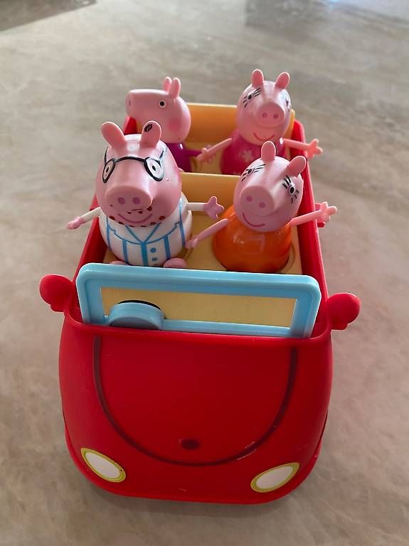 Giocattoli: Peppa Pig Auto  – Usato da Uster venduto da patricialang 1