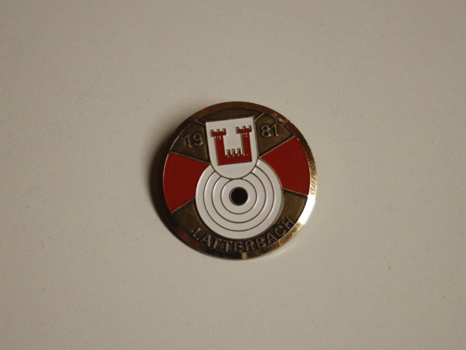 Placchette & Badge: Pin – Usato da Zofingen venduto da dodolino65