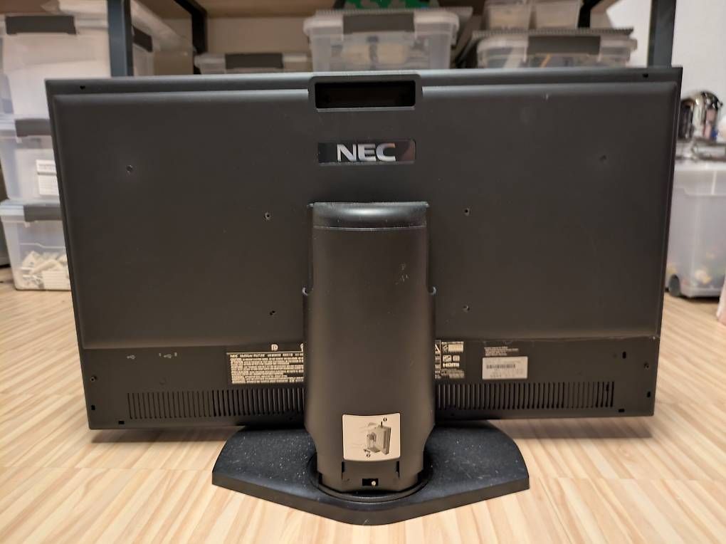 Nec Monitor: NEC PA271W – Usato da Abtwil SG venduto da mainconcept 1