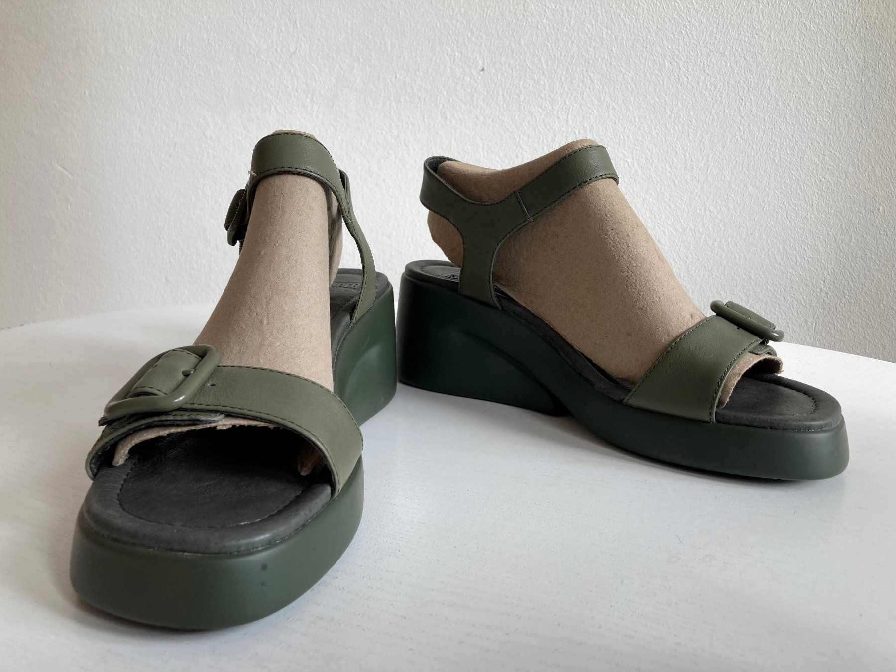 Camper Scarpe da donna: Camper Keilsandaletten 38 – Nuovo (secondo la descrizione) da Basel venduto da bil_8mvw 6