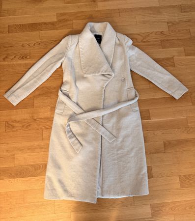 Mango Mantel aus Wolle