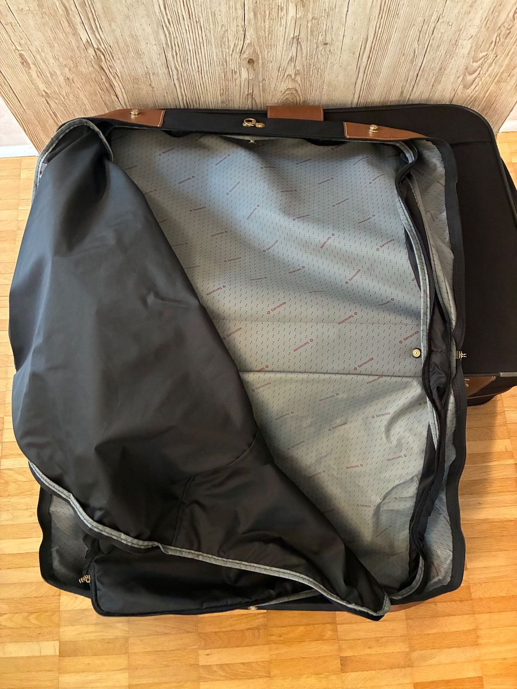 Samsonite Borse: Samsonite Reisesack – Usato da Au ZH venduto da Ahzm 2