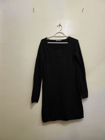 robe Pull Marie-Sixtine noir, taille M/L