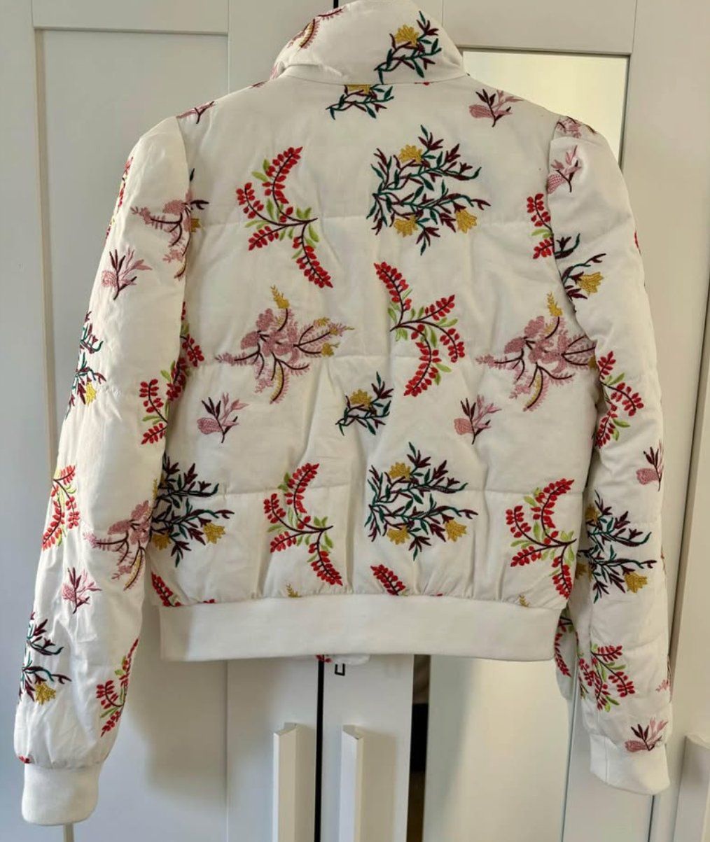 Desigual Giacche: Desigual Embroidered Jacket size XS – Nuovo (secondo la descrizione) da Zürich venduto da elinkaelle 4