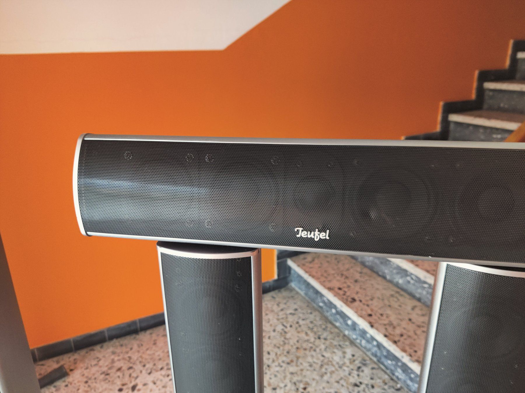 Teufel Home Cinema: L 330 FR 4+1 CENTRAL – Usato da Viganello venduto da XTECHSTOREX 1