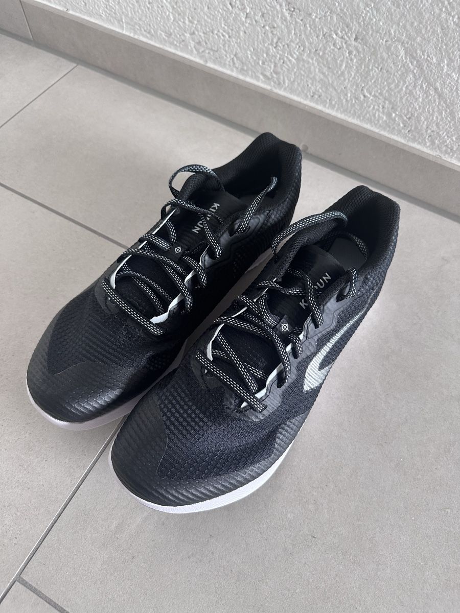Herrenschuhe: Spike-Laufschuhe – Neu (gemäss Beschreibung) aus Ebikon von jne_98jn 1