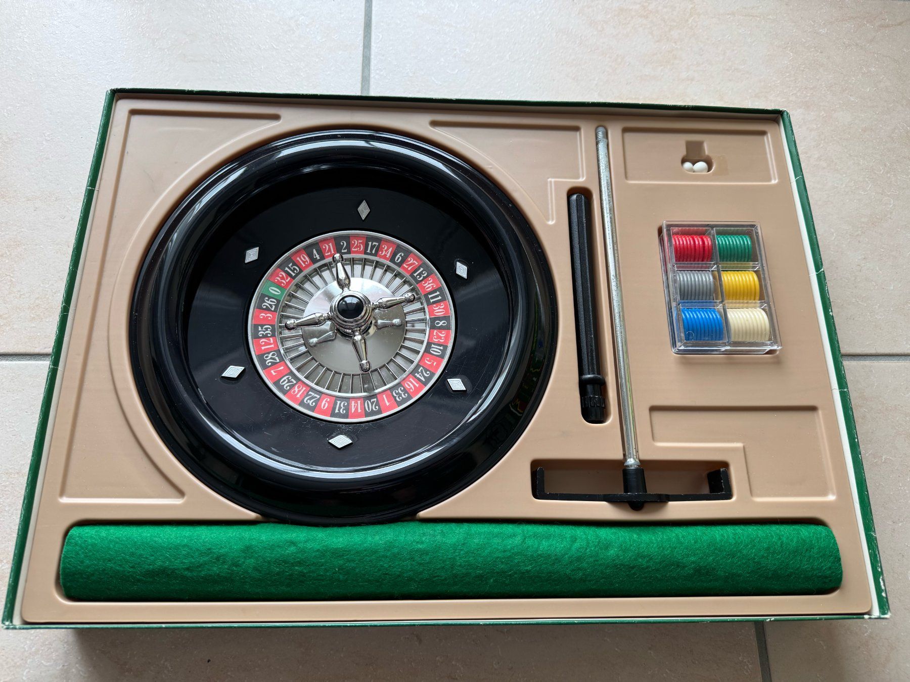 Giochi: Roulette mit zusätzlicher Jetonbox – Usato da Eschenbach SG venduto da Elvis52 1