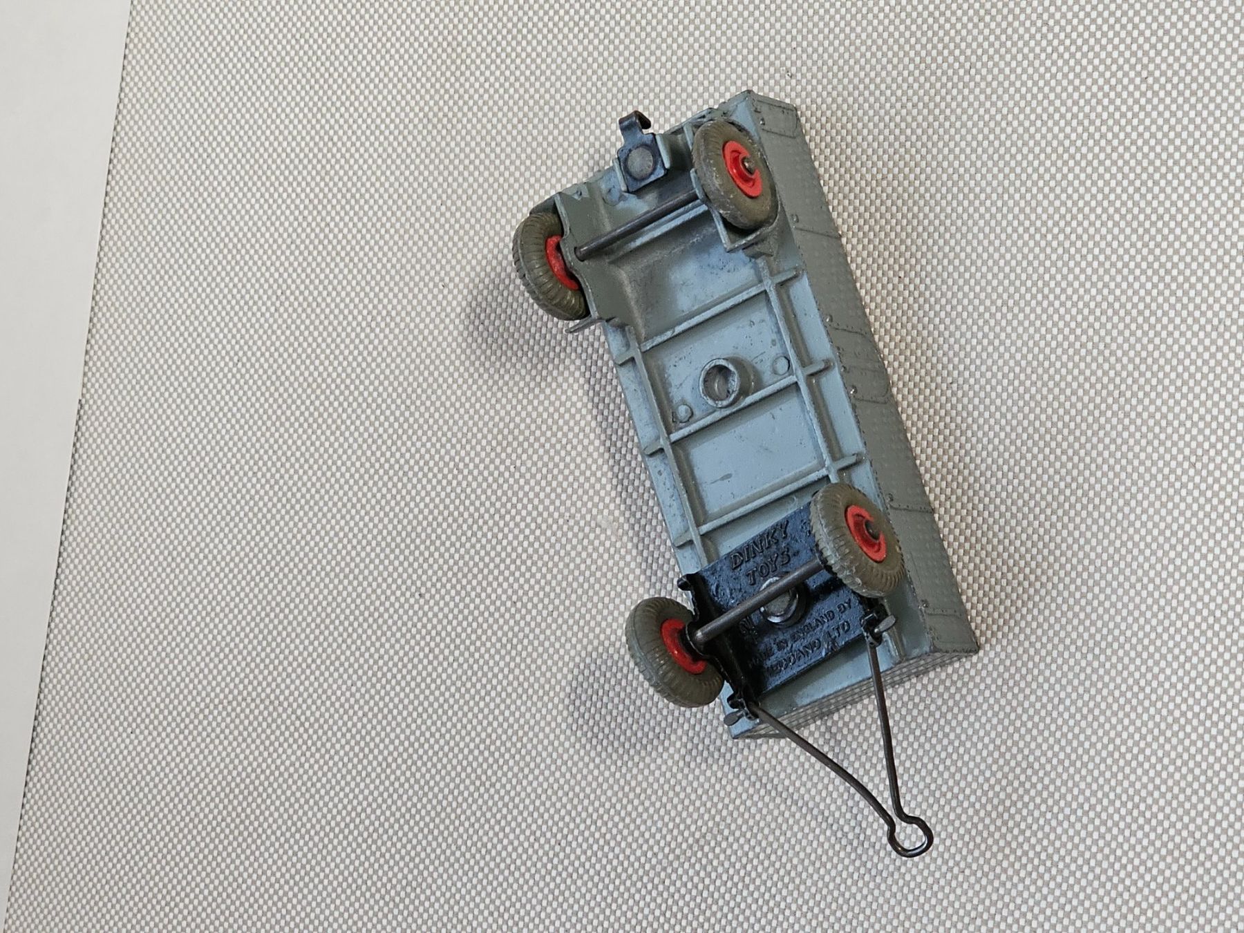 Dinky Toys Modellini d'auto: Dinky Trailer grau – Usato da Starrkirch-Wil venduto da easygo13 2