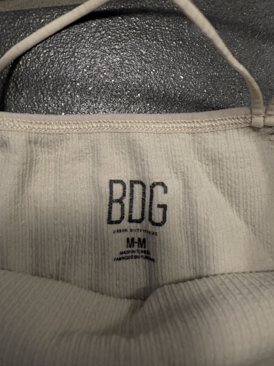 Urban Outfitters Tops: BDG Urban Outfitters Top M – Gebraucht aus Rümlang von svent 2