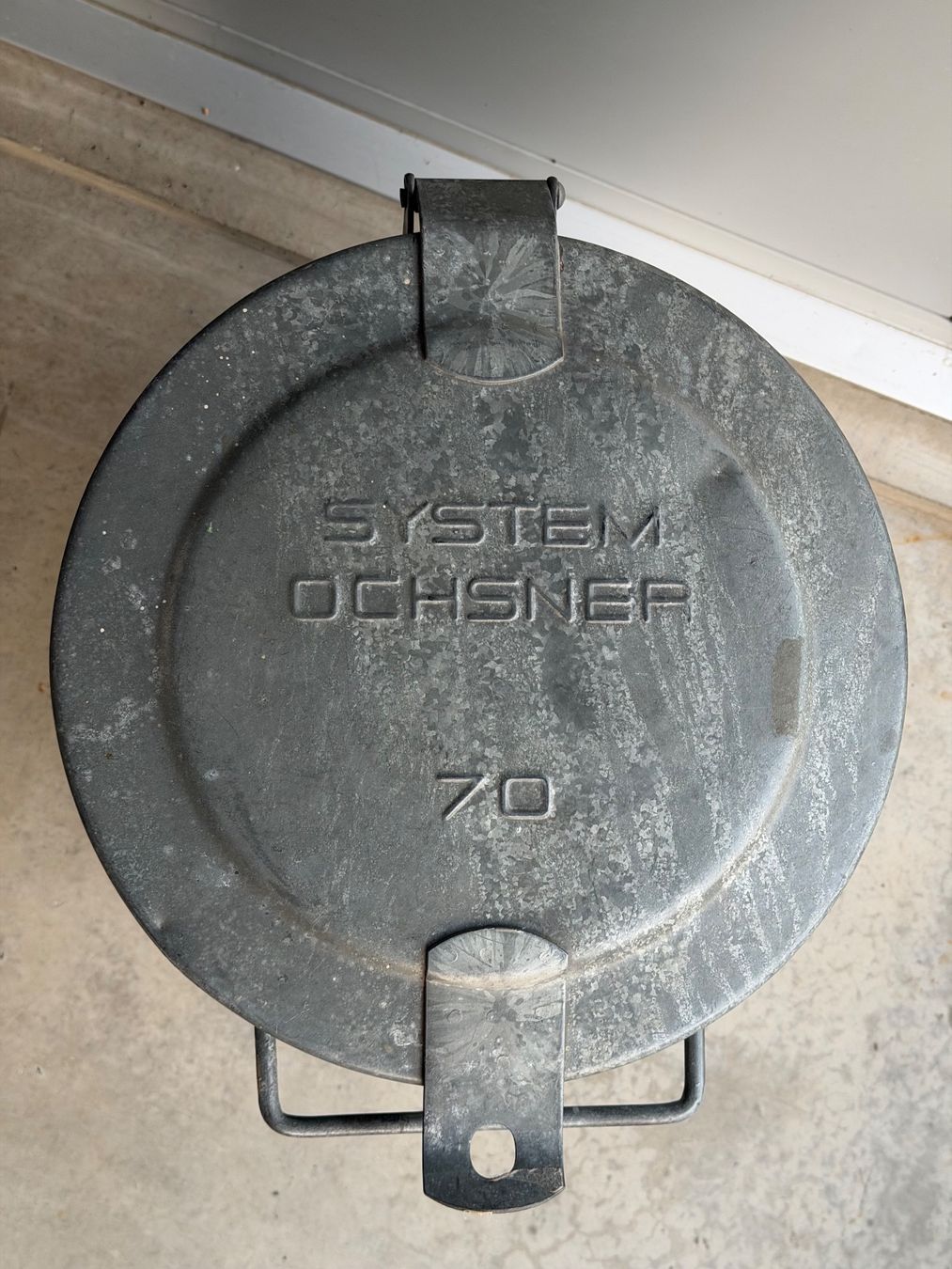Altro per la casa: Ochsner Kübel Verzinkt 70l – Usato da Sennhof venduto da Johnbest 2