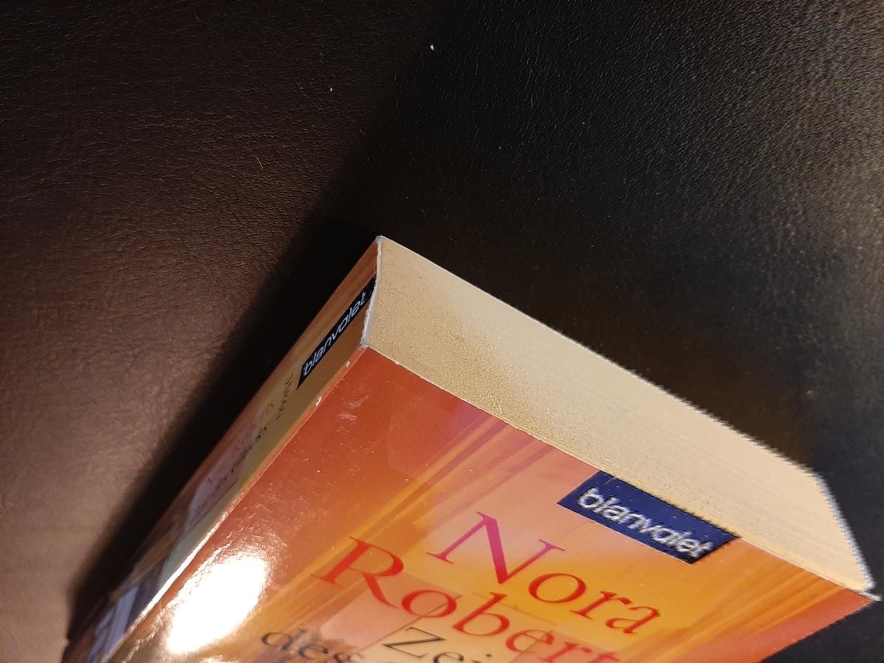 Libri: Nora Roberts Zeit des Glücks – Usato da Affoltern am Albis venduto da Sabinezc 2