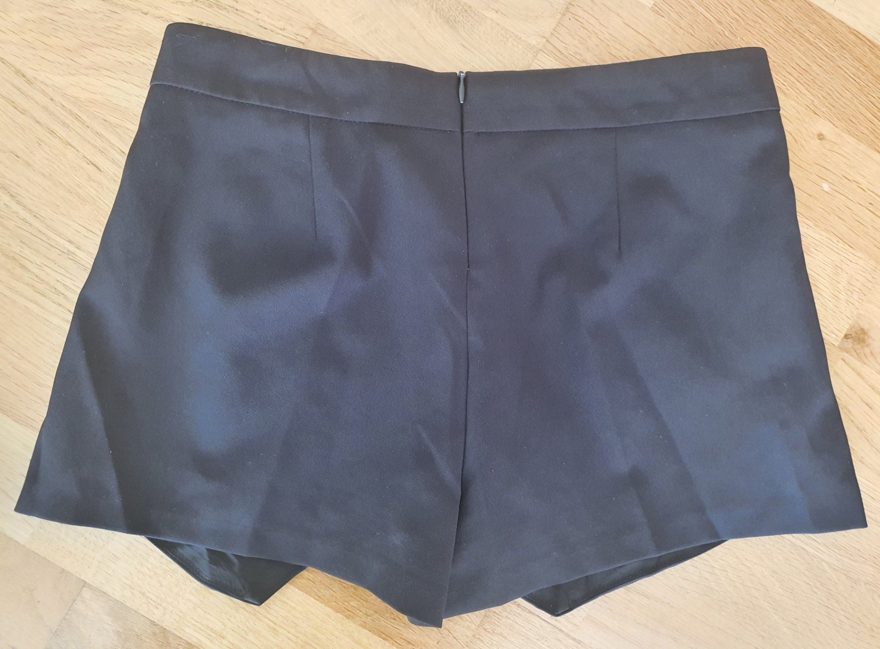 Benetton Pantaloni: Short Benetton - Taille S – Usato da Court venduto da Jovi2 1