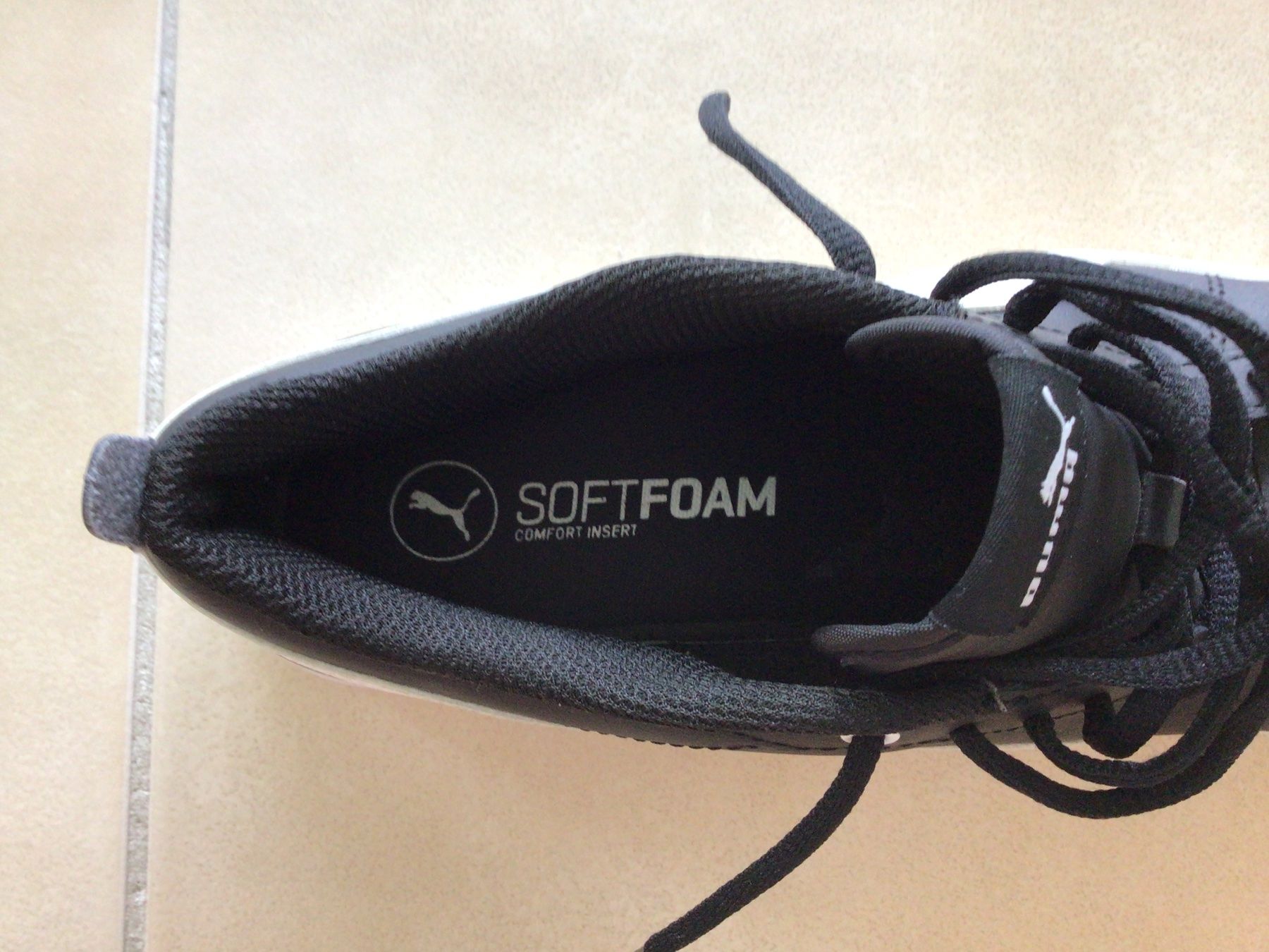 Puma Scarpe da donna: Puma Sneaker schwarz/weiss Gr. 38 – Usato da Frauenfeld venduto da Stehojen 6