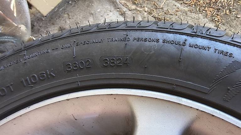 Toyota Pneumatici & Ruote complete: Yaris Ts Sommerräder – Usato da Oberentfelden venduto da ben_m6gp 2