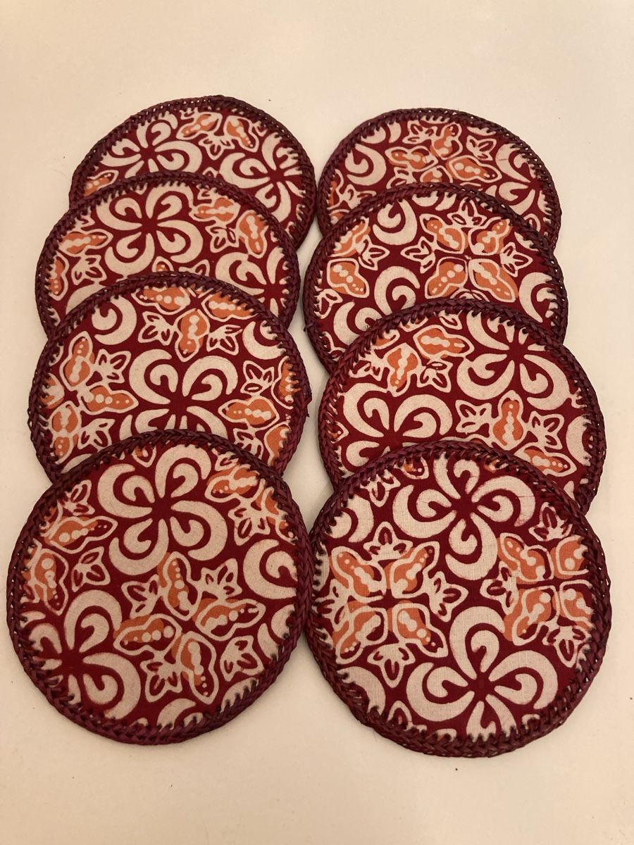 Sottobicchieri: 10 Batik-Untersetzer mit Tasche, Handarbeit – Nuovo (secondo la descrizione) da allschwil venduto da basel5 1