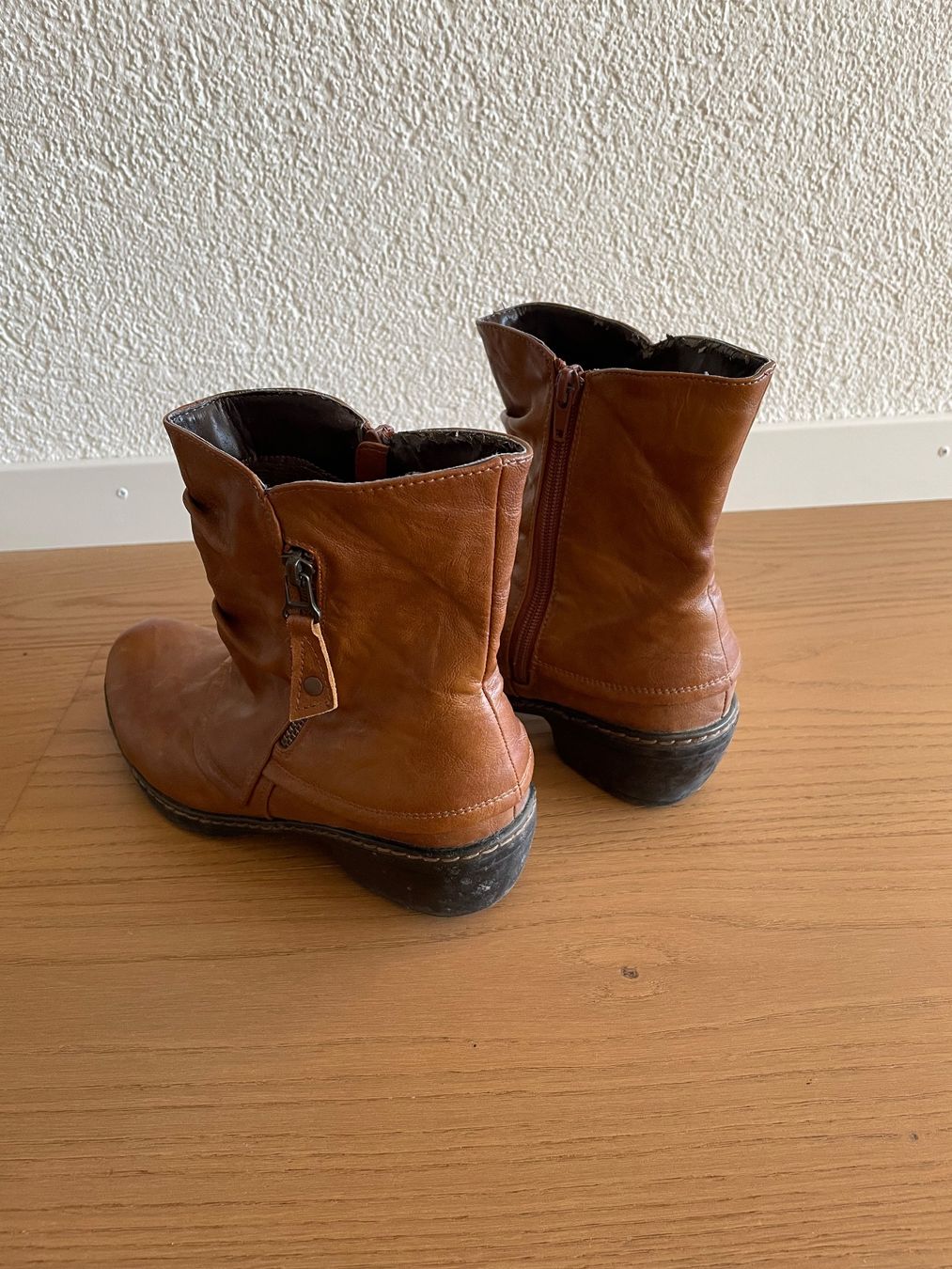Scarpe da donna: Lederschuhe braun, Gr. 38, Herbst/Winter – Usato da Gümligen venduto da ani_c7v6 3