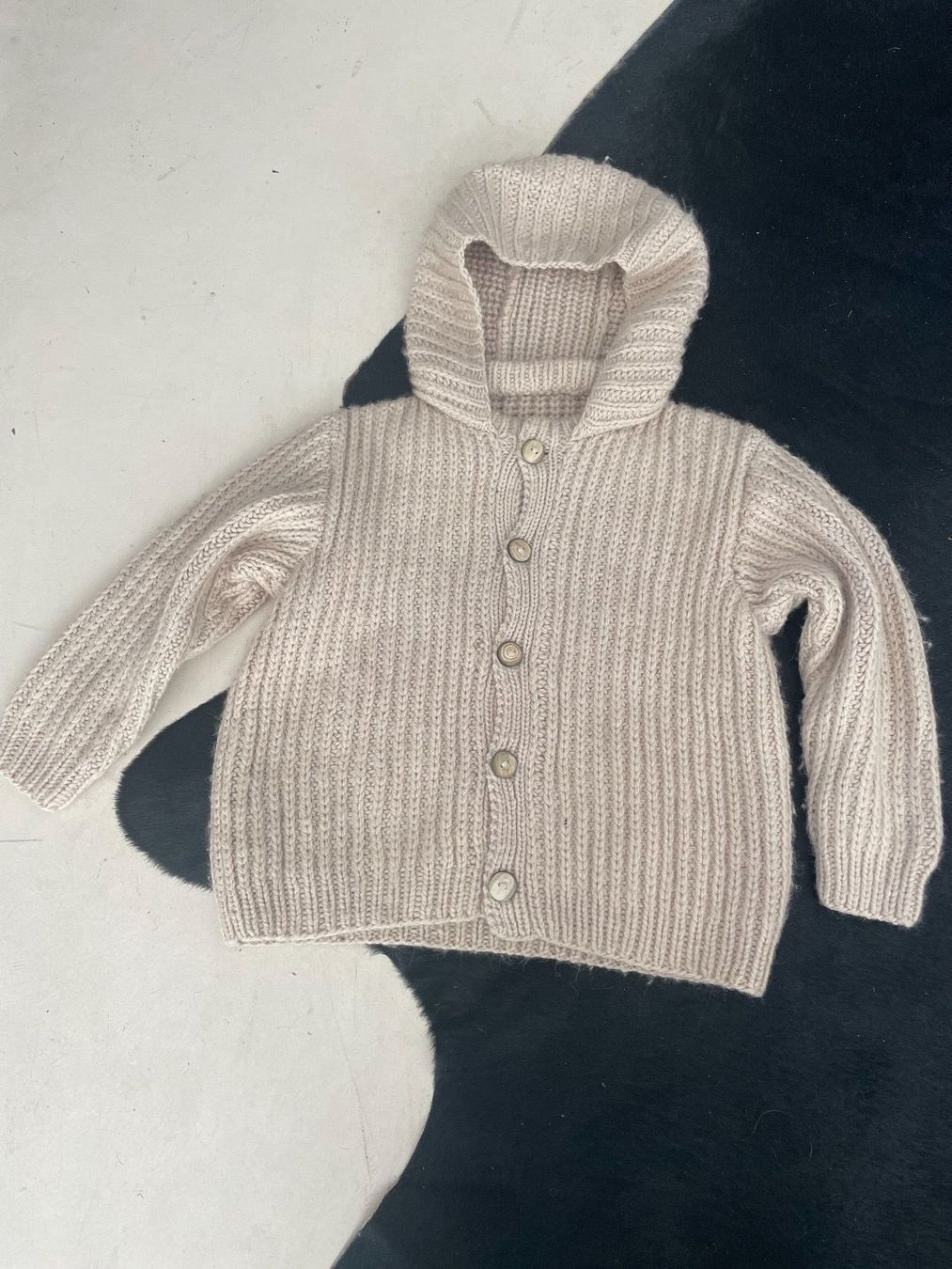 Wolle: Strickjacke Kaschmir - neuwertig – Neu (gemäss Beschreibung) aus Lenzburg von PriskaLui